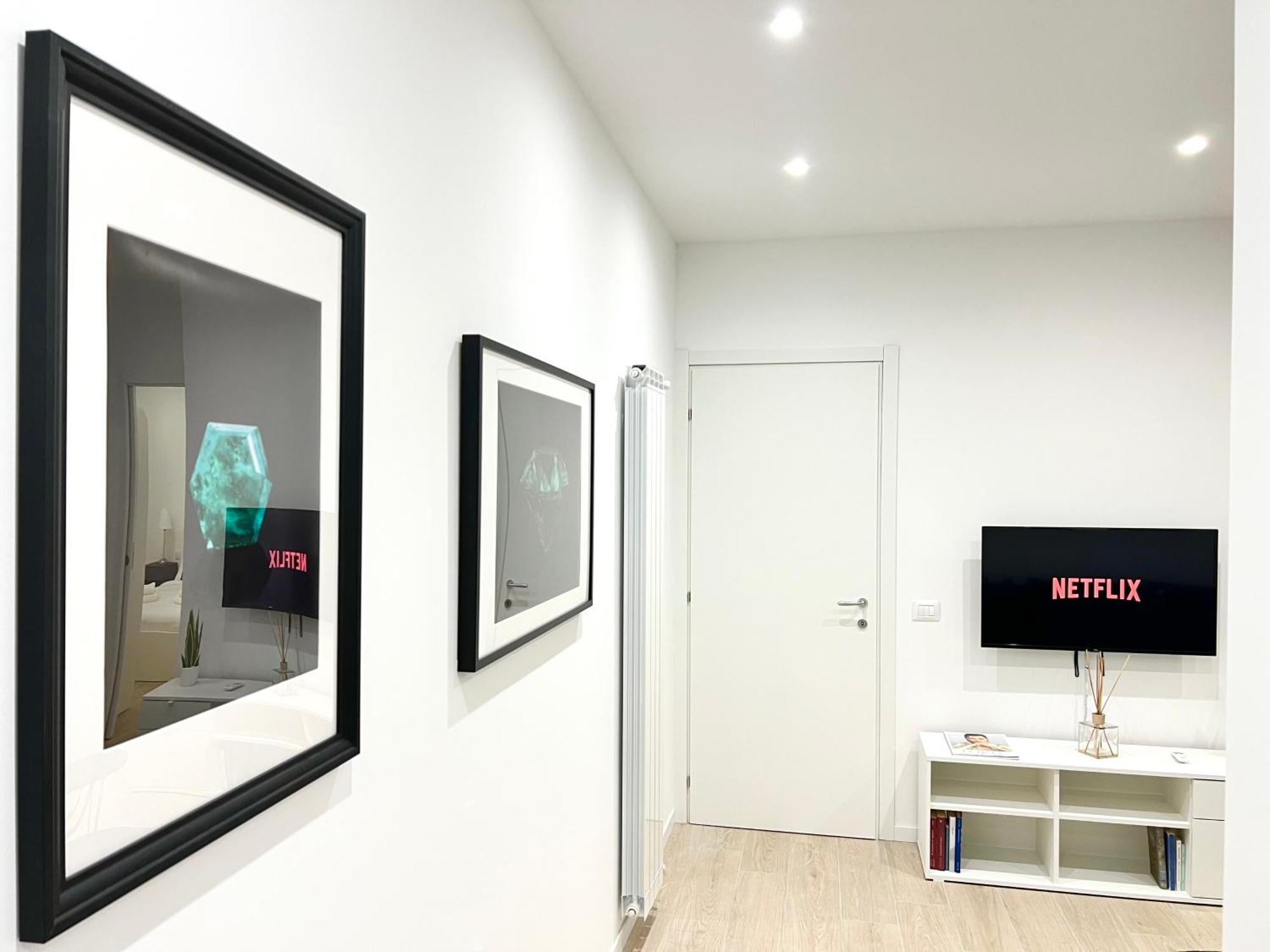 The Boutique - Hebrew Quarter Milan