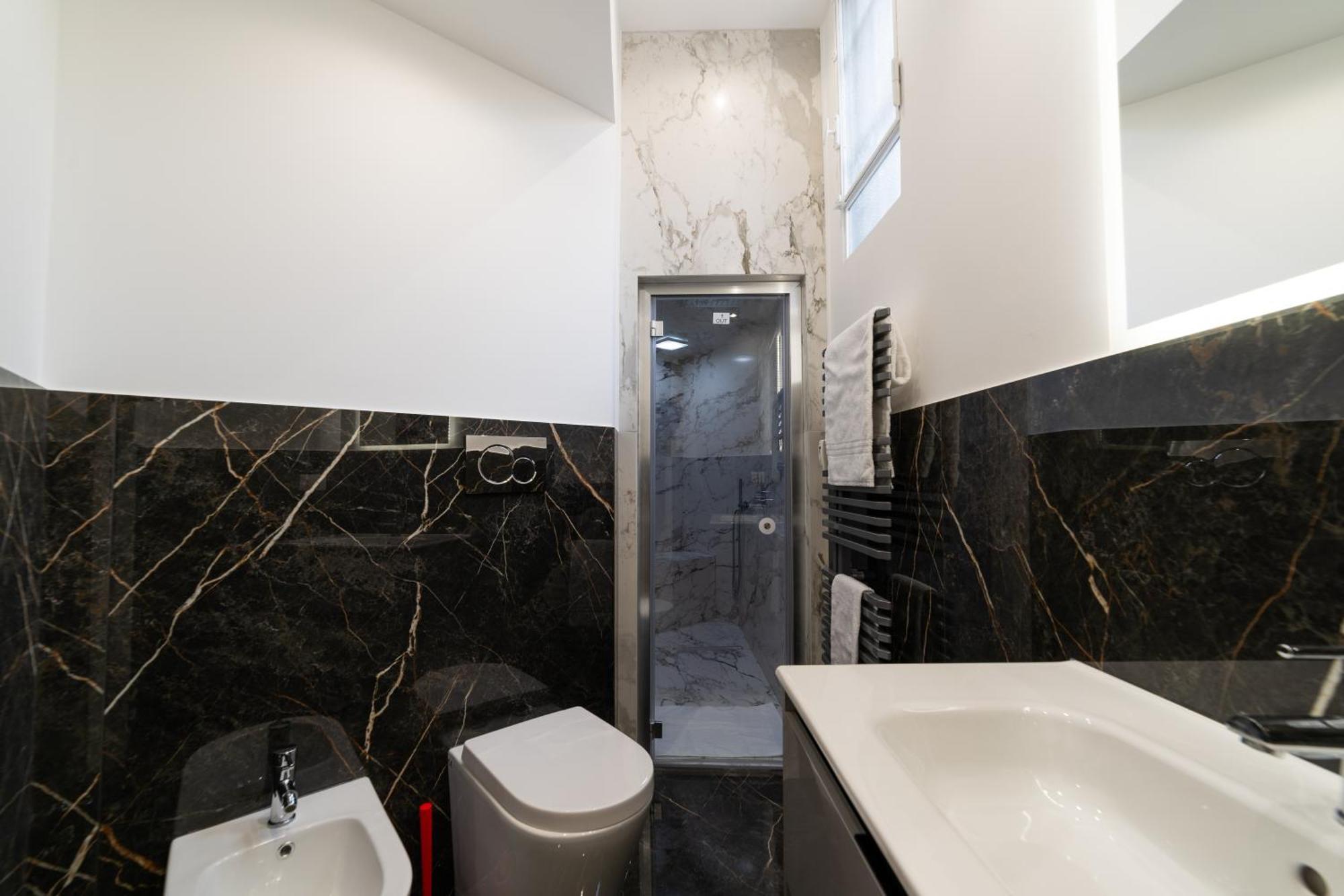 Apartamento Intrho - Duomo Modern With Hammam Milão