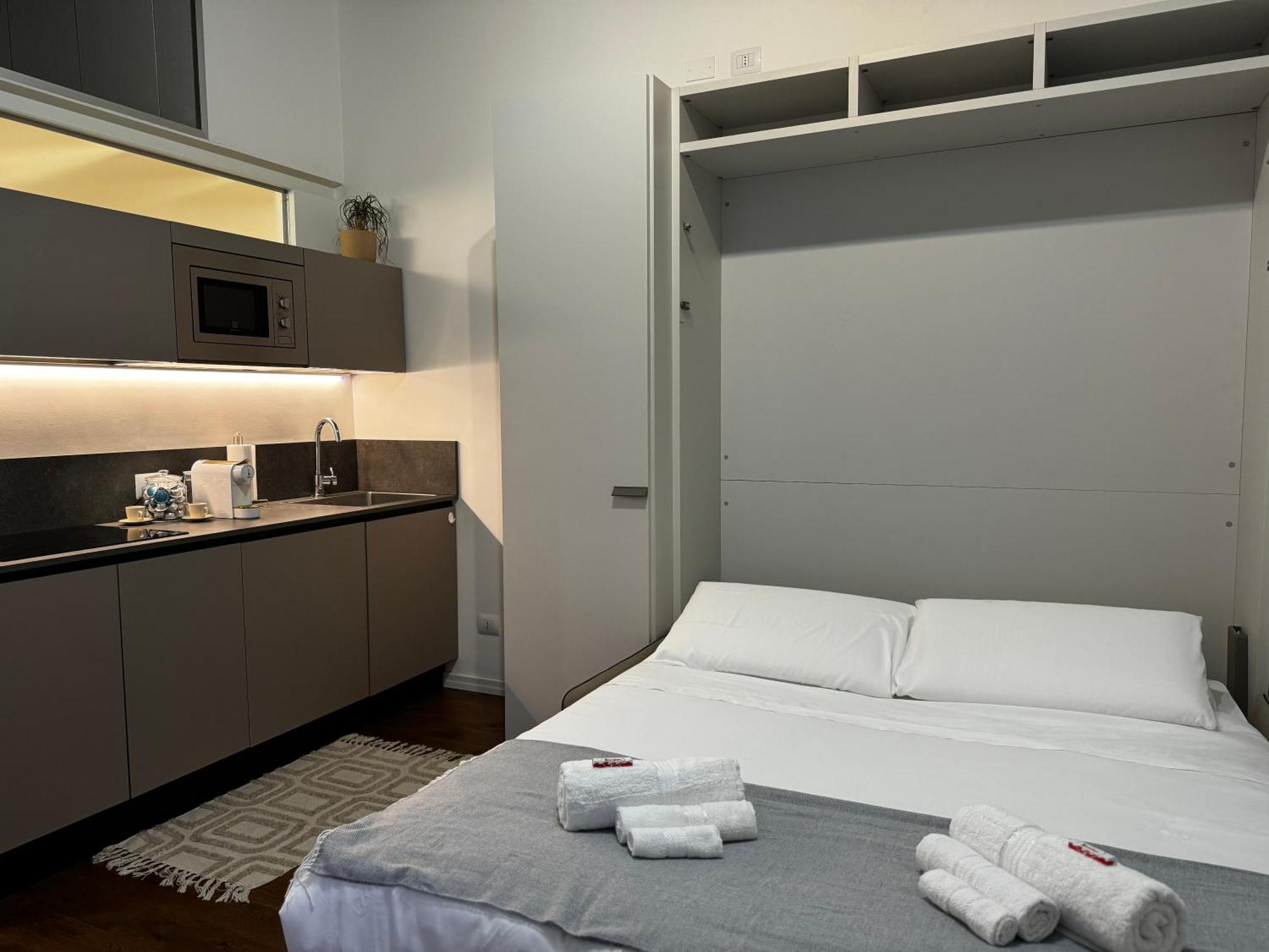 Regina In Corso Lodi - Sky Tv, Wifi E Breakfast Box Milan