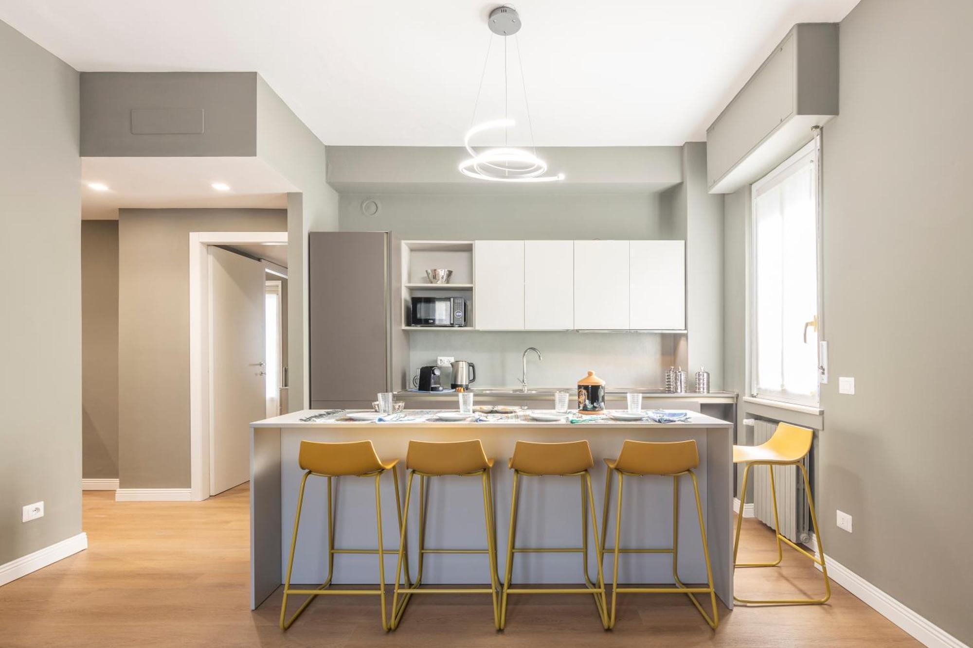 Apartment Ospitali - Dimora Tina, Ampio Trilocale In Zona Lambrate Comodo X4 *