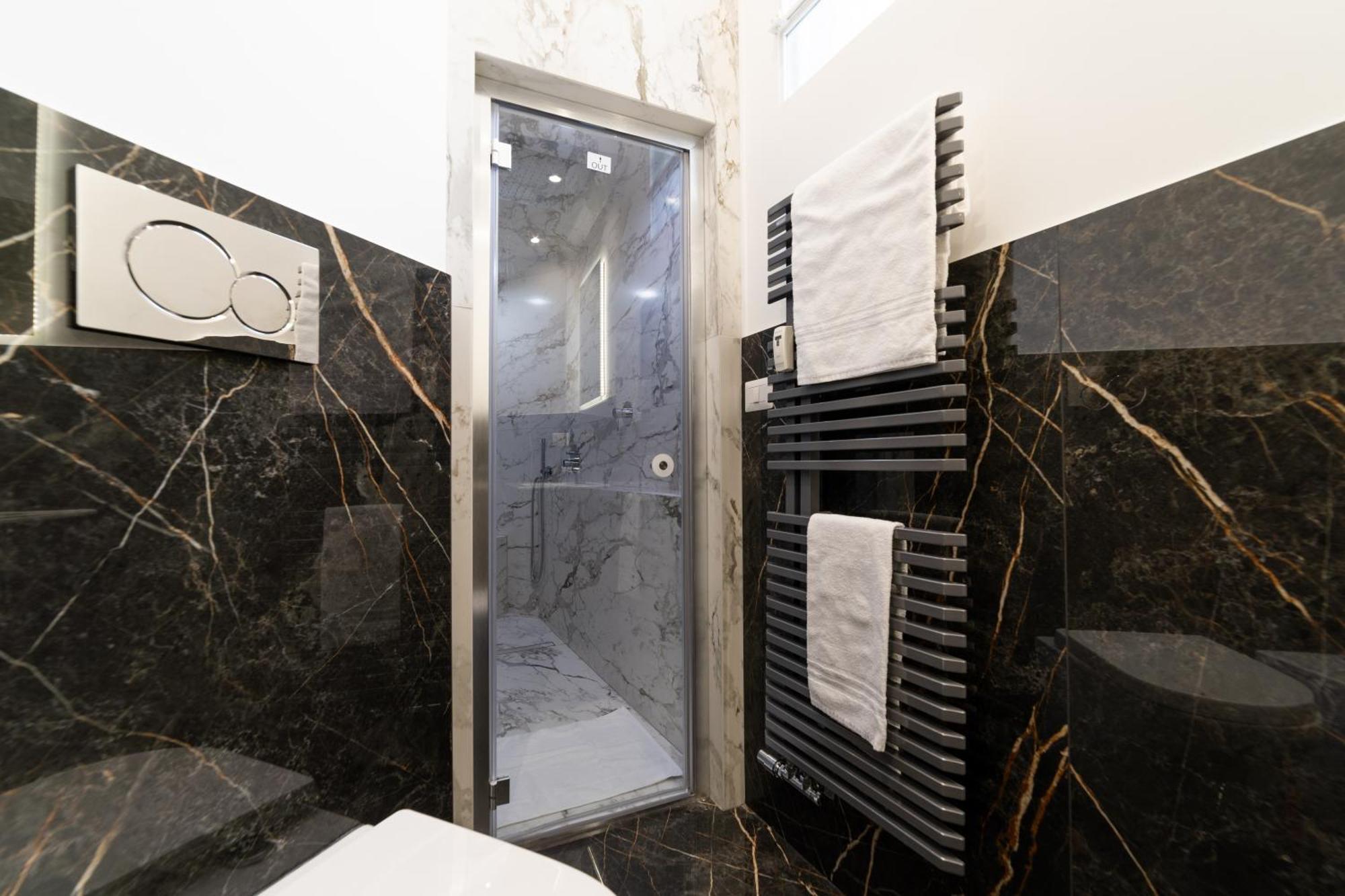 Intrho - Duomo Modern With Hammam Apartamento Milão