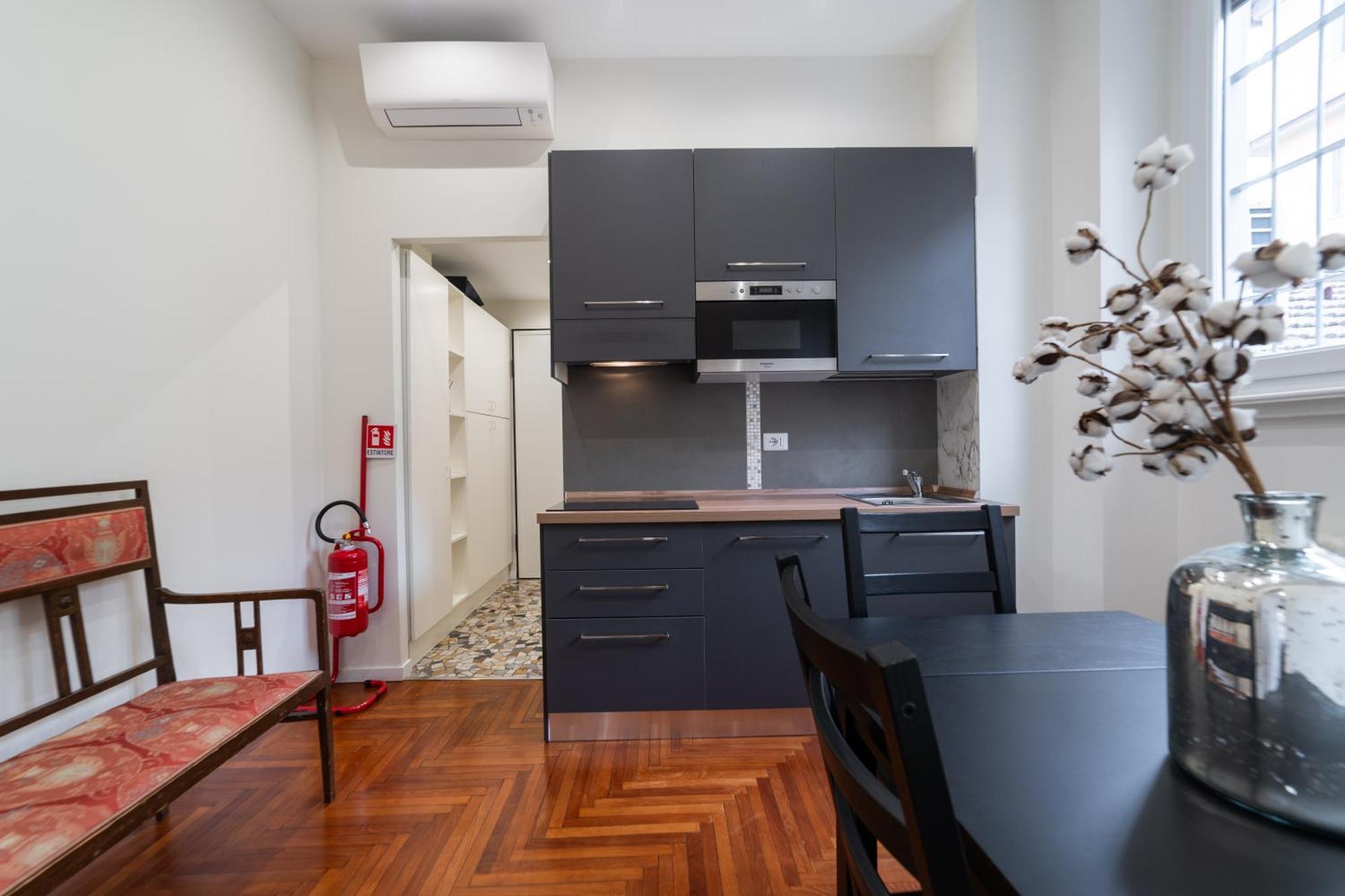 Apartamento Intrho - Duomo Modern With Hammam Milão