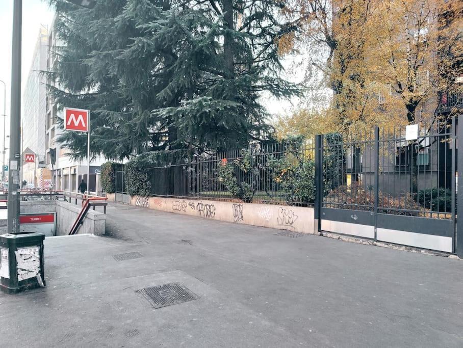 Casa Mamo: Design & Vintage Above Subway Mailand