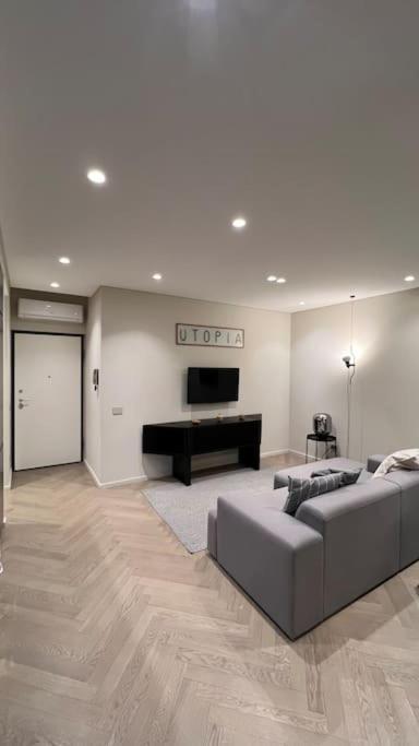Apartment Duca Dei Navigli - Luxury In