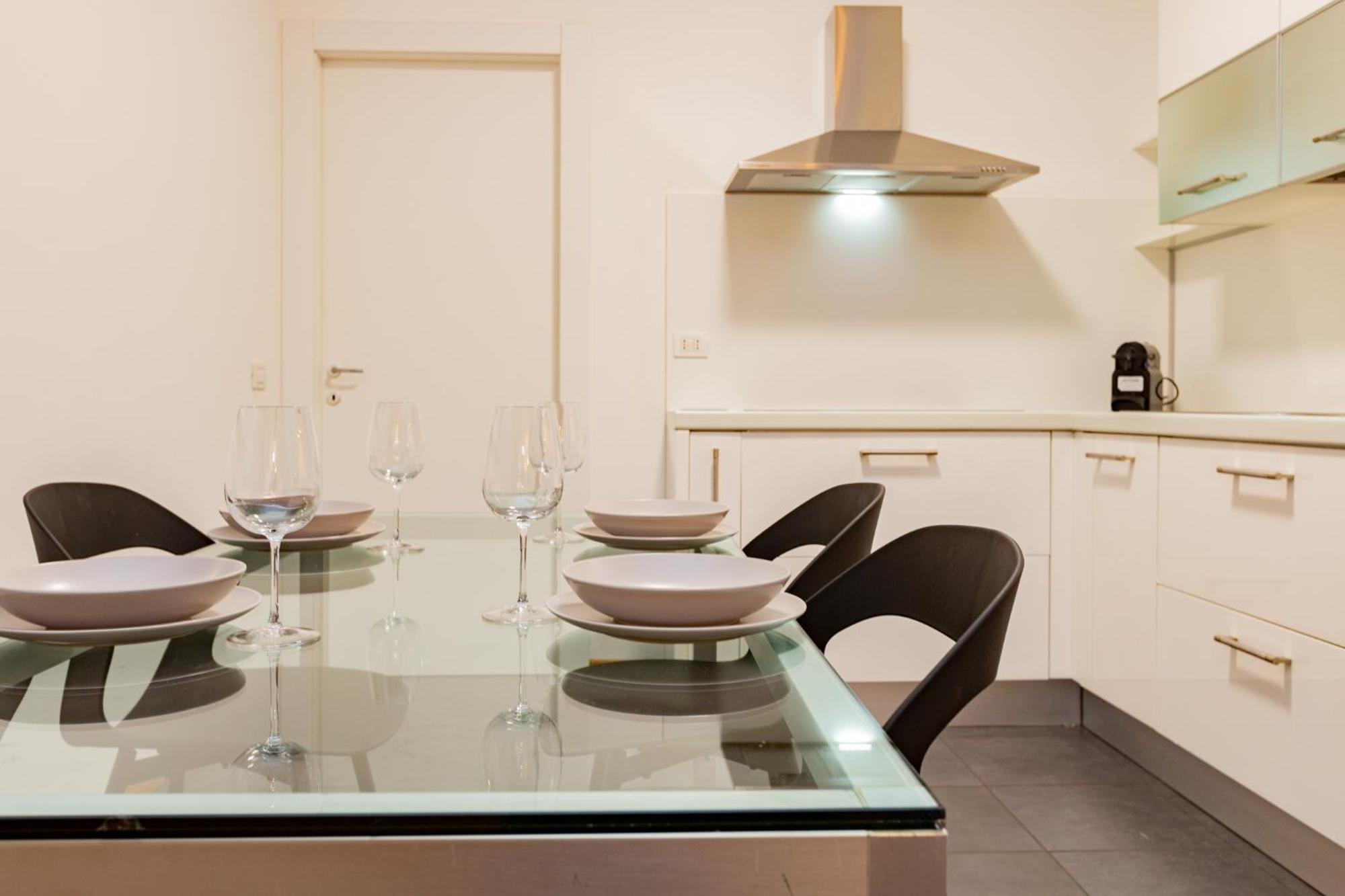 Premuda20 Elegant Apartamento Milão