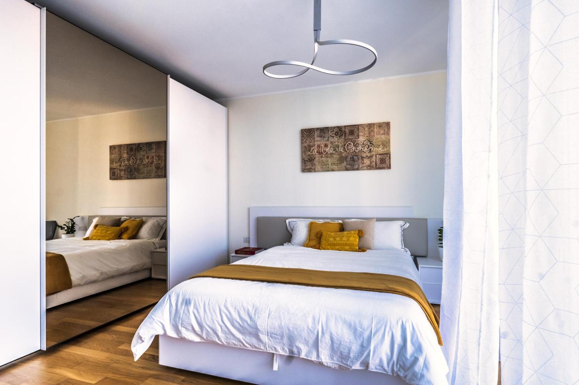Apartment 5 Min Walk From Subway Elegant & Modern *