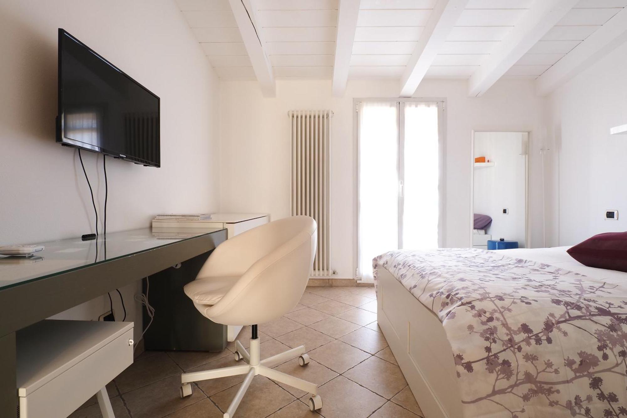 Apartment Lomellina 10 Minuti Dal Centro Mailand