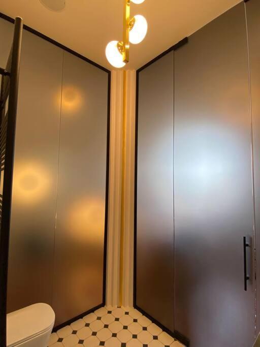 3 Minutes' Walk From The Duomo Cathedral Apartment *
