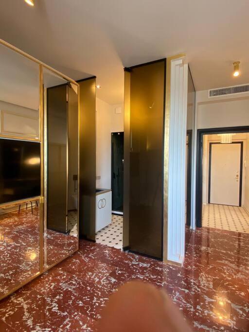 3 Minutes' Walk From The Duomo Cathedral Apartment Mailand