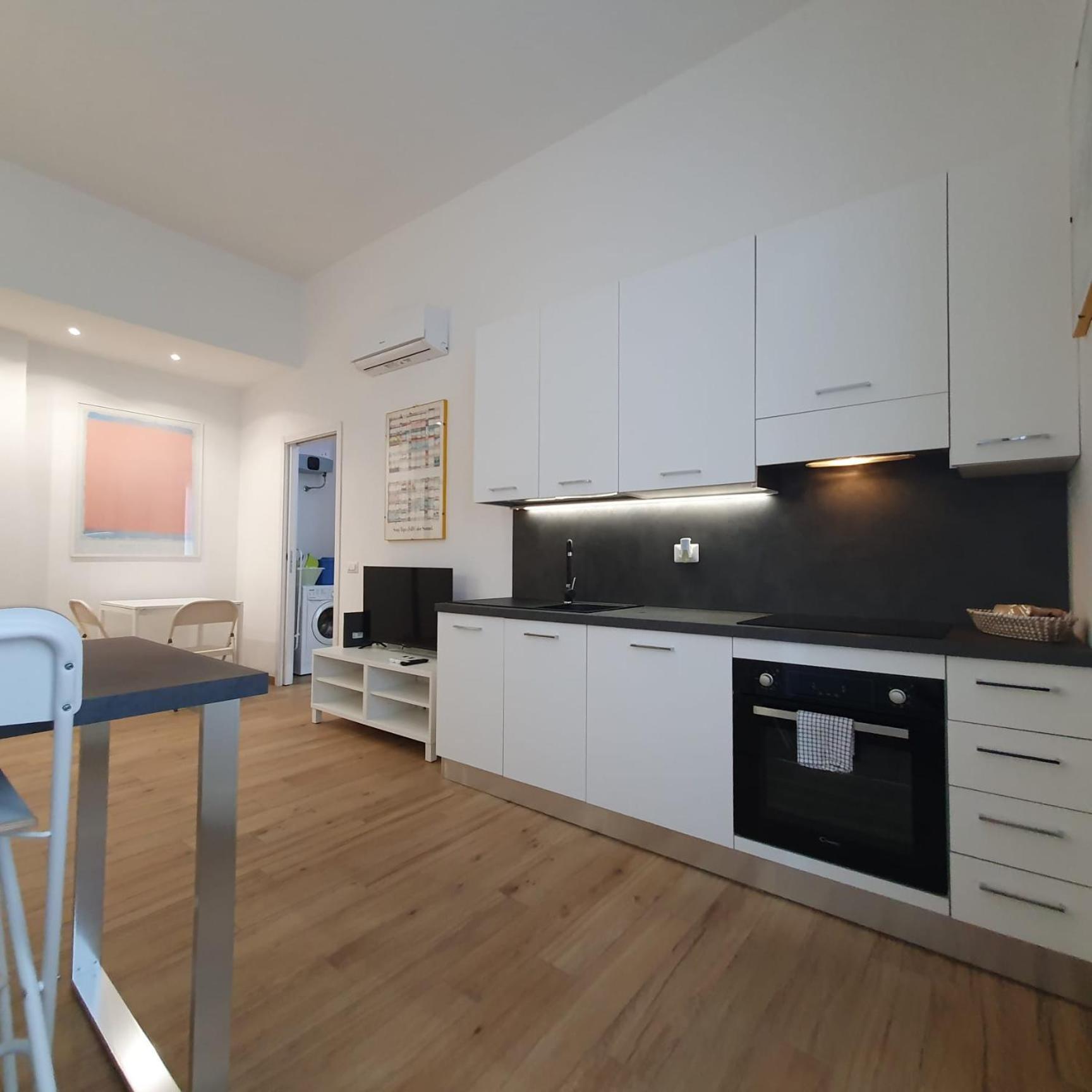 Bnbutler - Grasselli, 8 - Comfy And Newly Renovated * Mailand