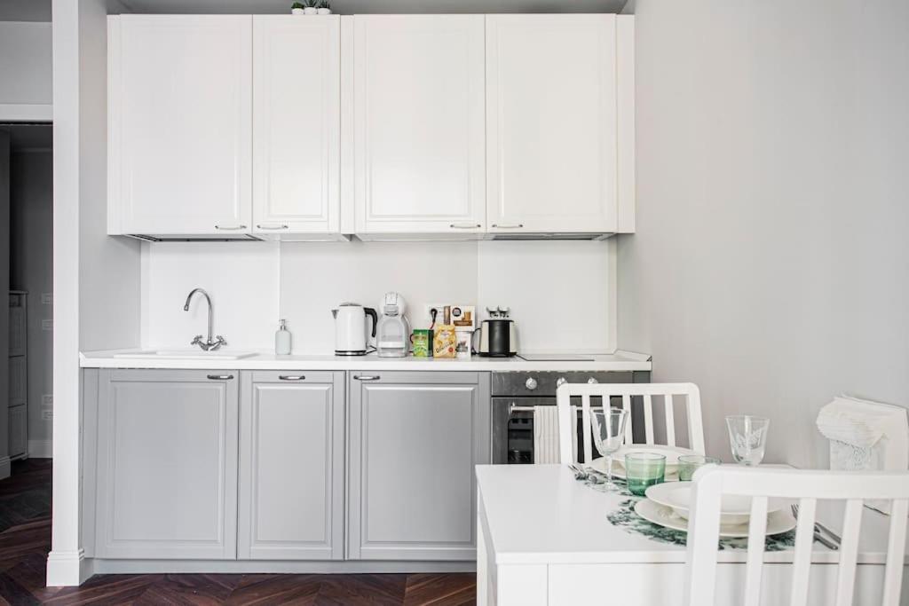 Unique In The Heart Of Apartment *