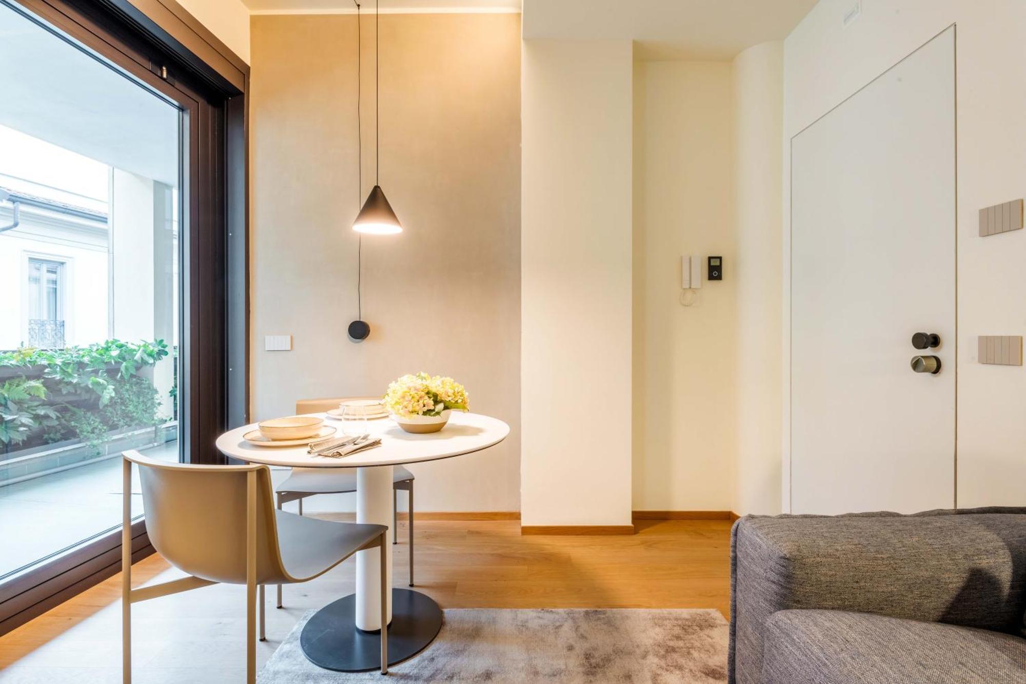 Apartamento Exclusive Retreat Few Steps From Duomo - Apt 5 Milão