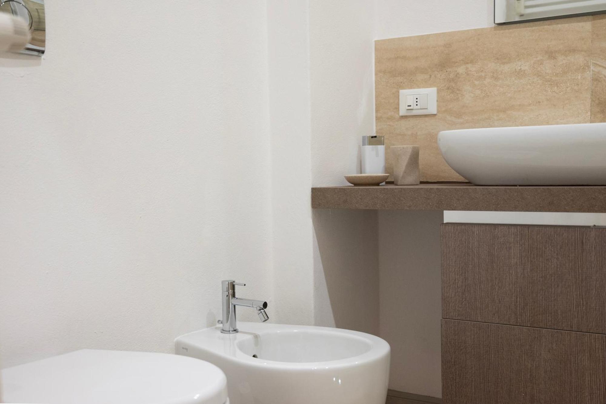 Milano Suite Home * Milan