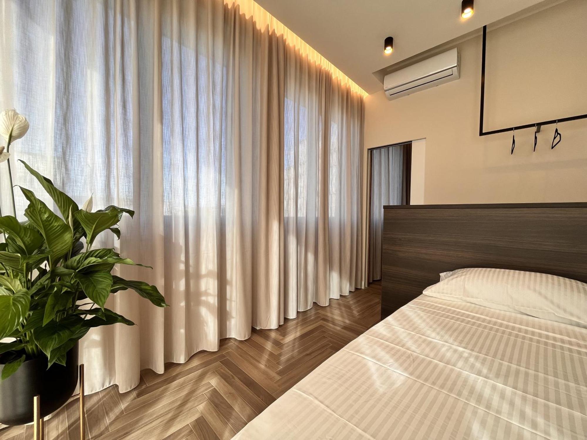 Yls Luxury * Mailand