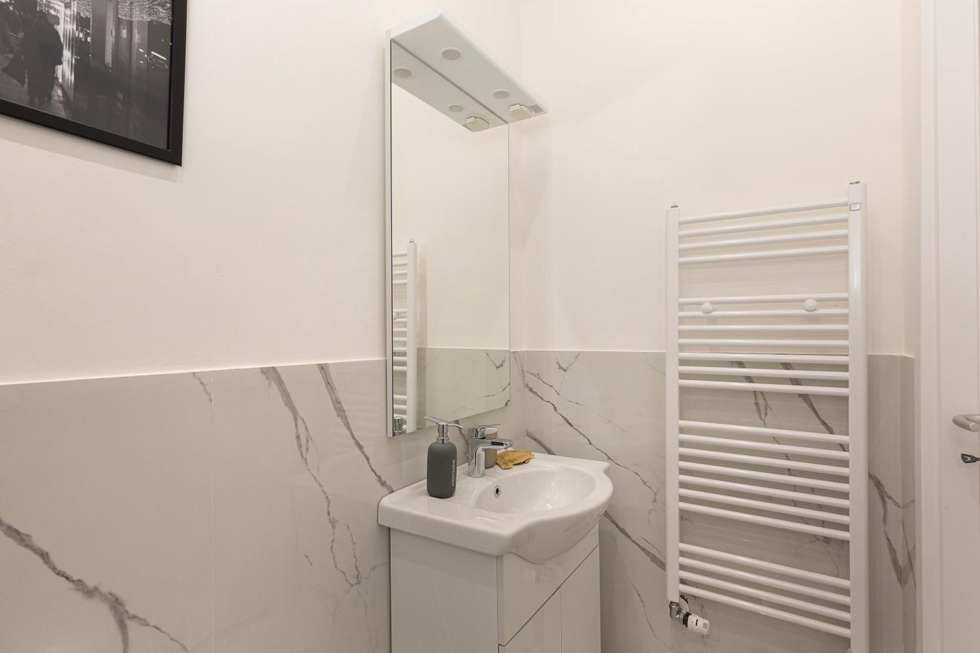 Apartment Graceful Flatwi-fi & Peaceful! Mailand