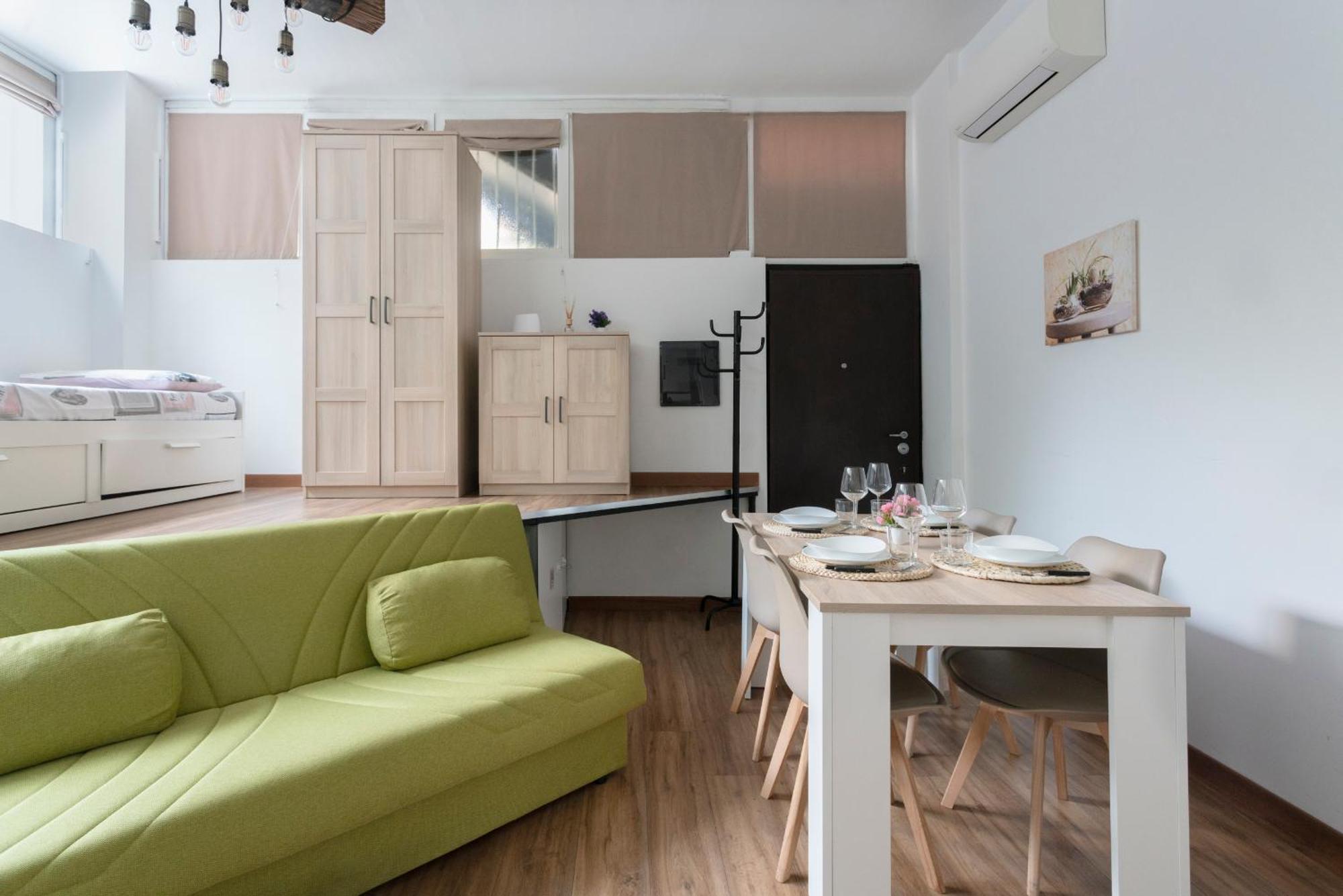 Apartment Elegant Sweet - Milan, 15 Minute Duomo *