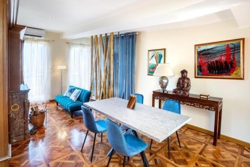 Panoramic Luxury Penthouse 6 People Apartment