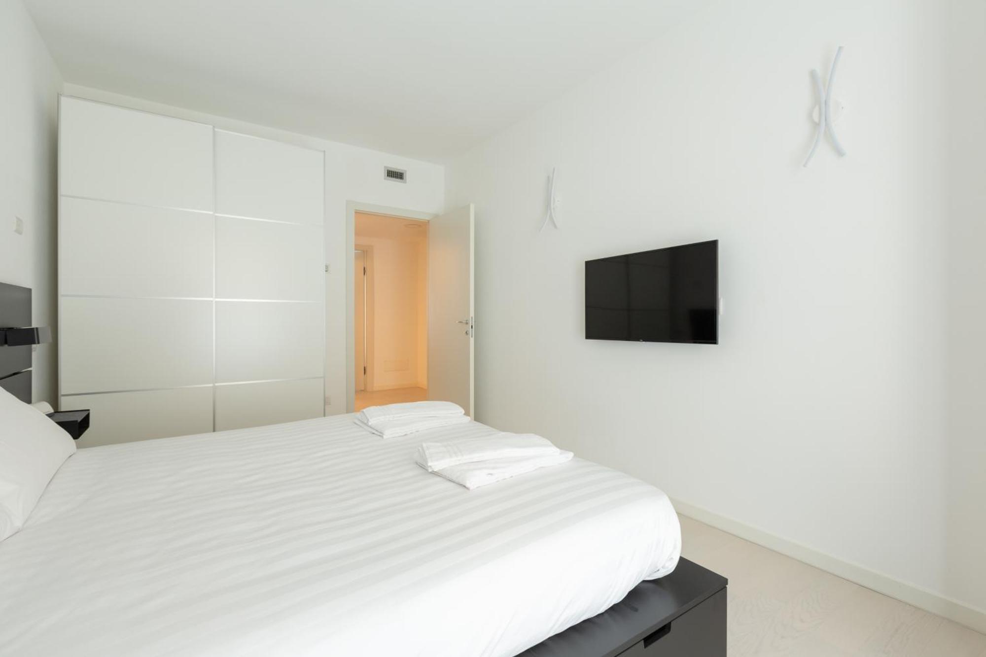 Porta Nuova Bright And Roomy Flat Apartment *