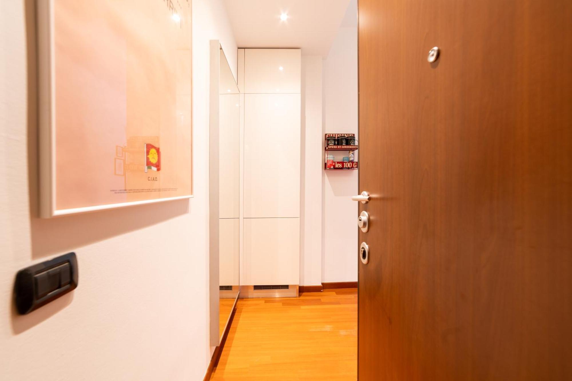 Citylife-fiera Nuovo Con Wifi & Netflix