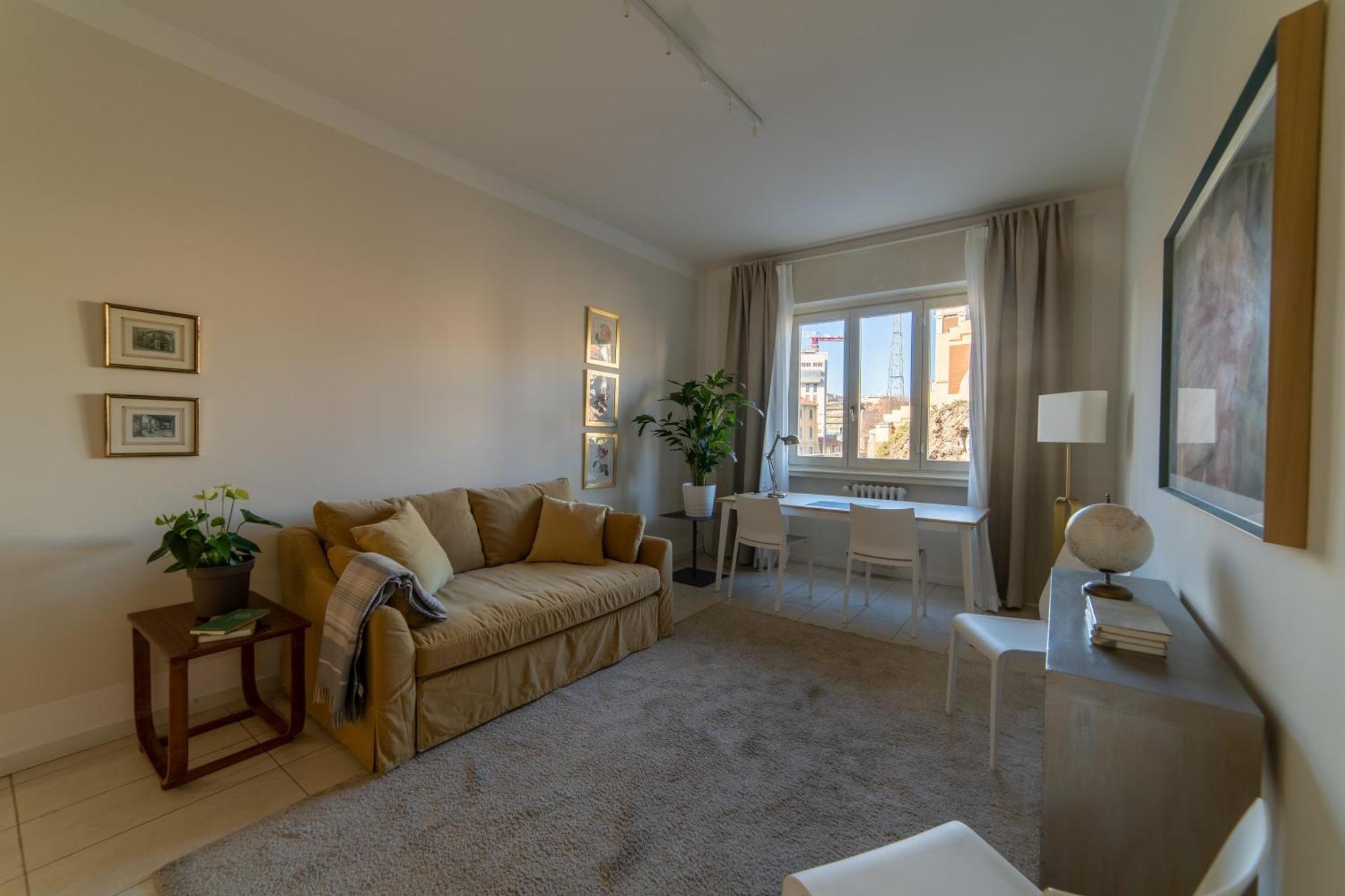 Classy Near Life - Fiera Milan