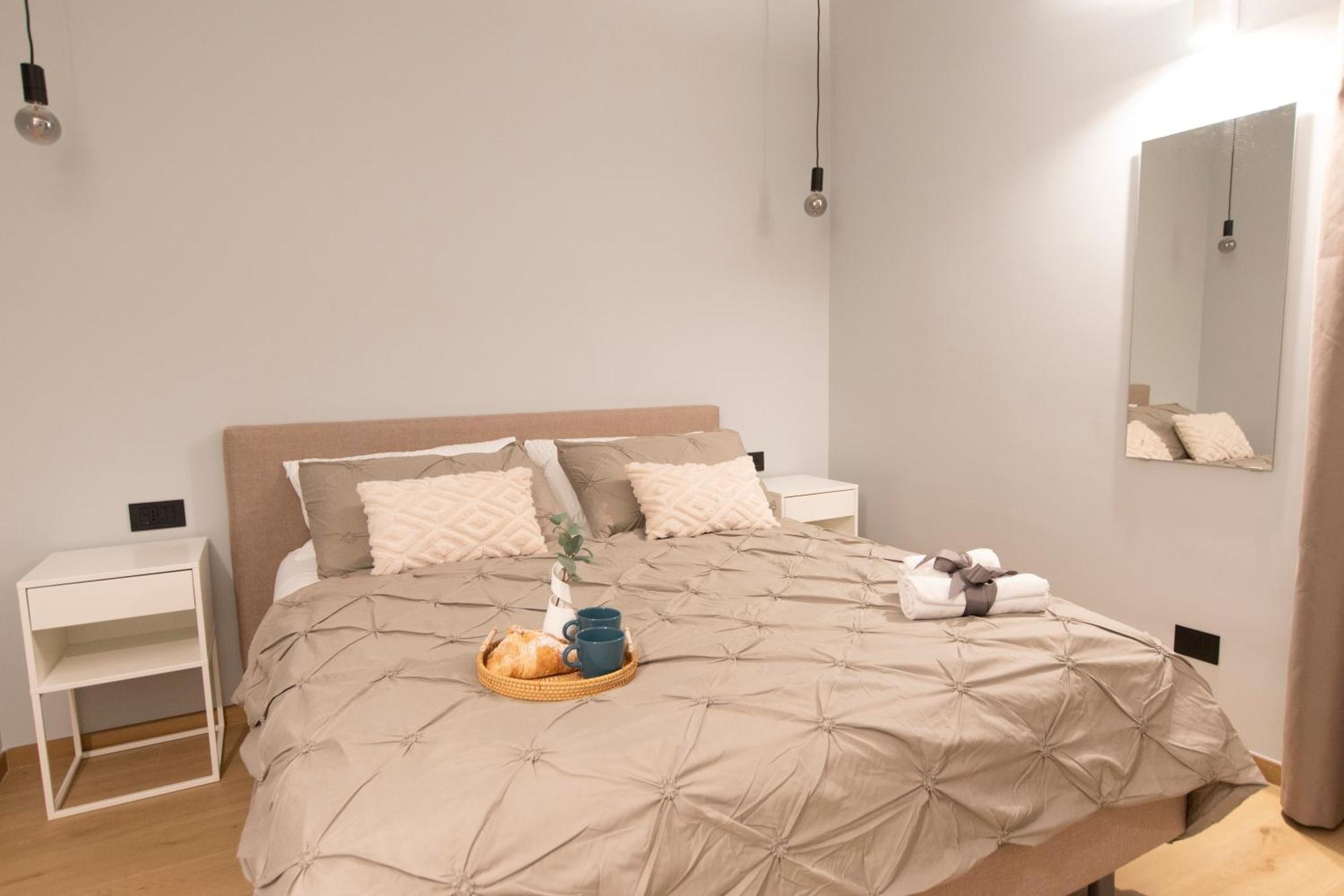 Apartment Ihost Luxury -private Parking- Plana 4 Mailand