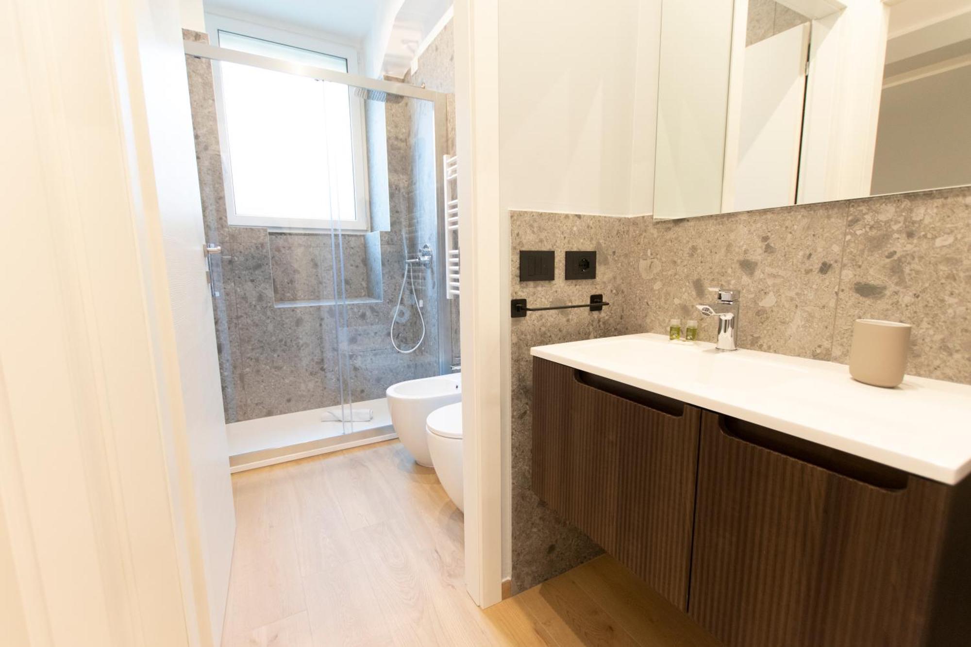 Ihost Luxury -private Parking- Plana 4 Apartment *