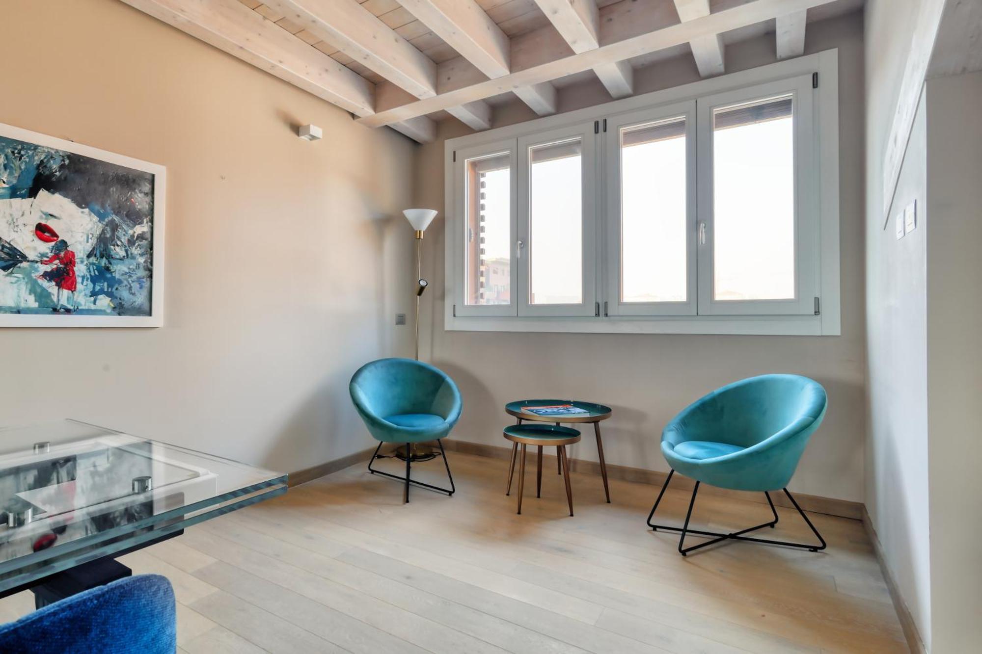 Joivy Elegant With Parking And Balcony Apartment Mailand