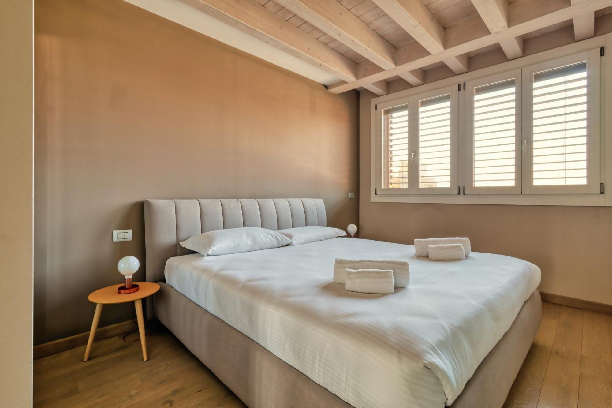 Apartment Joivy Elegant With Parking And Balcony