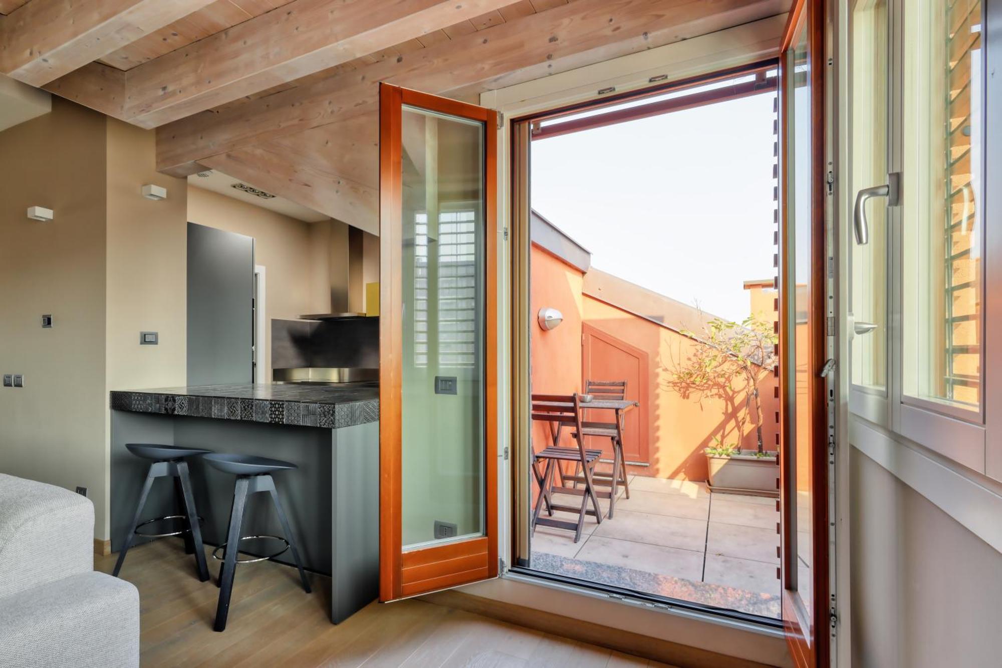 Apartment Joivy Elegant With Parking And Balcony Mailand