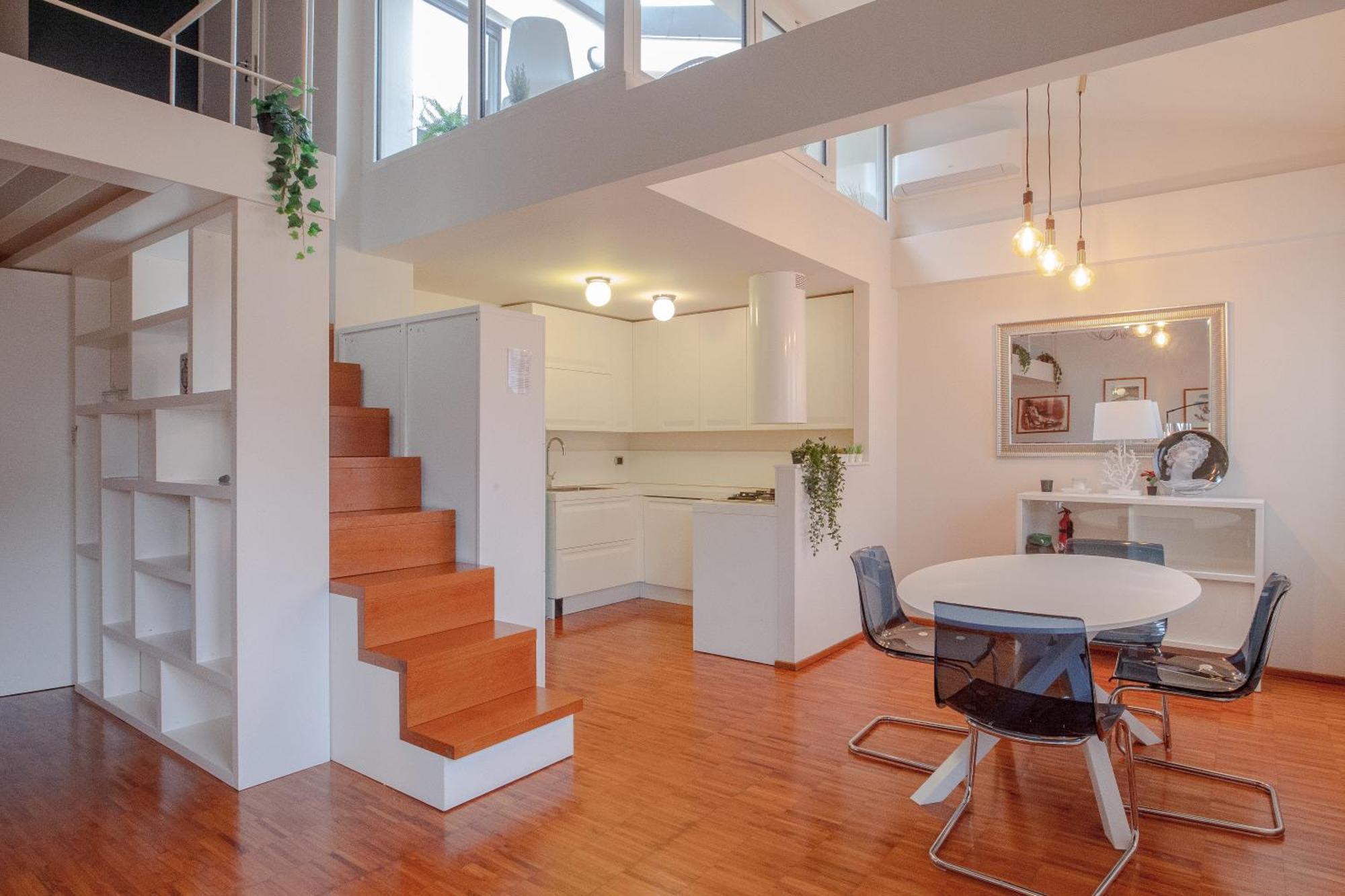 Apartment Navigli Design With Balcony *