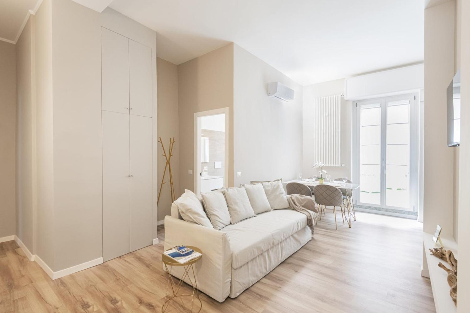 Easylife - Golden Apartment