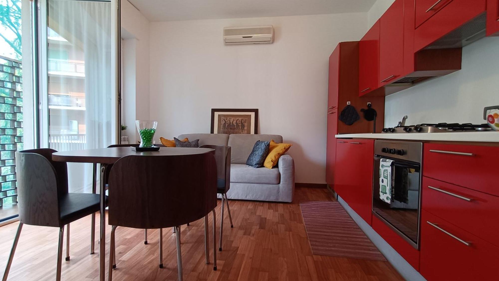 Apartment Sahi - Via Dei Ciclamini Mm1 Primaticcio, Stadio San Siro, Ospedale San Carlo *