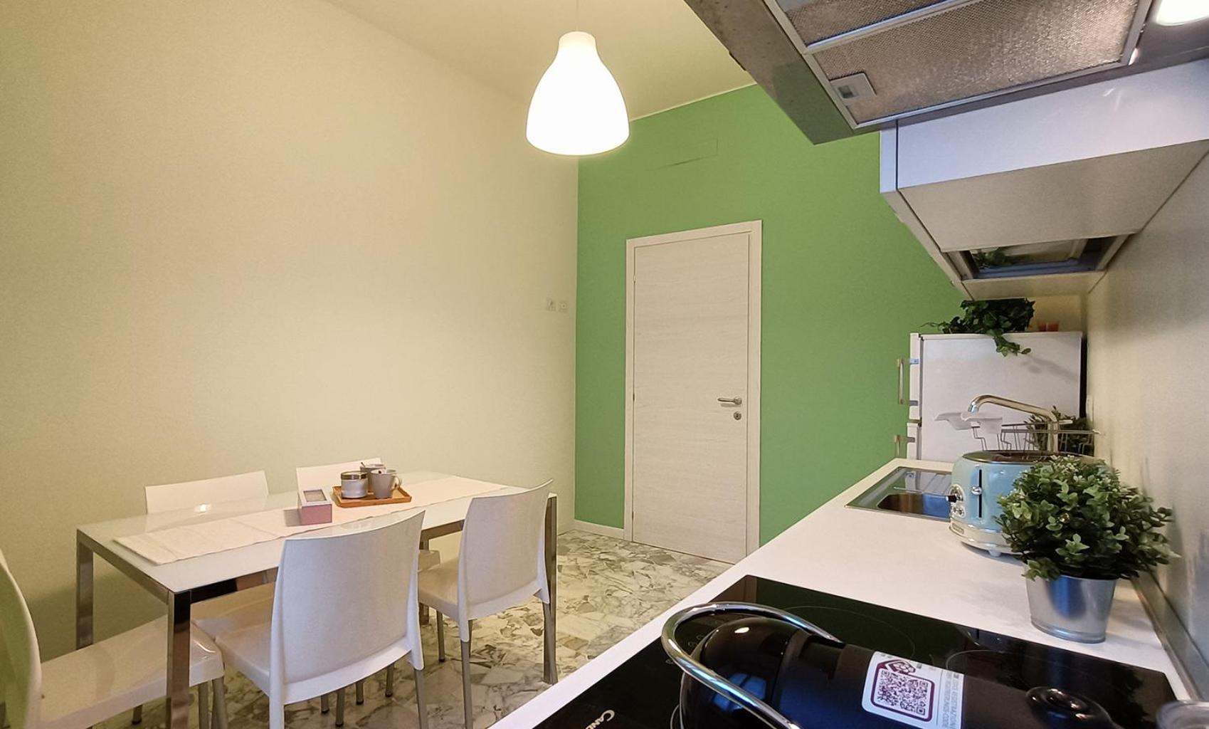 Sahi - Via Dei Ciclamini Mm1 Primaticcio, Stadio San Siro, Ospedale San Carlo Apartment Milan