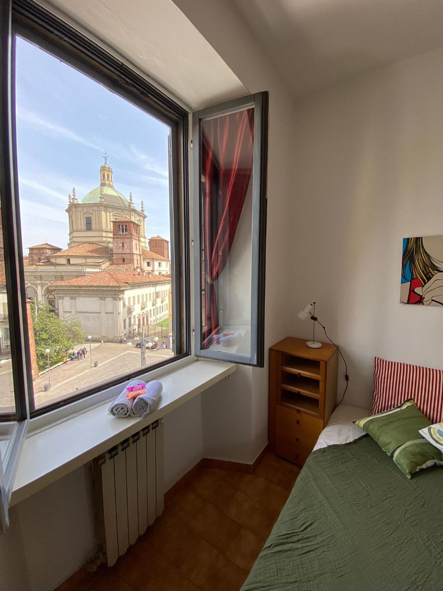 For Guest - Le Colonne