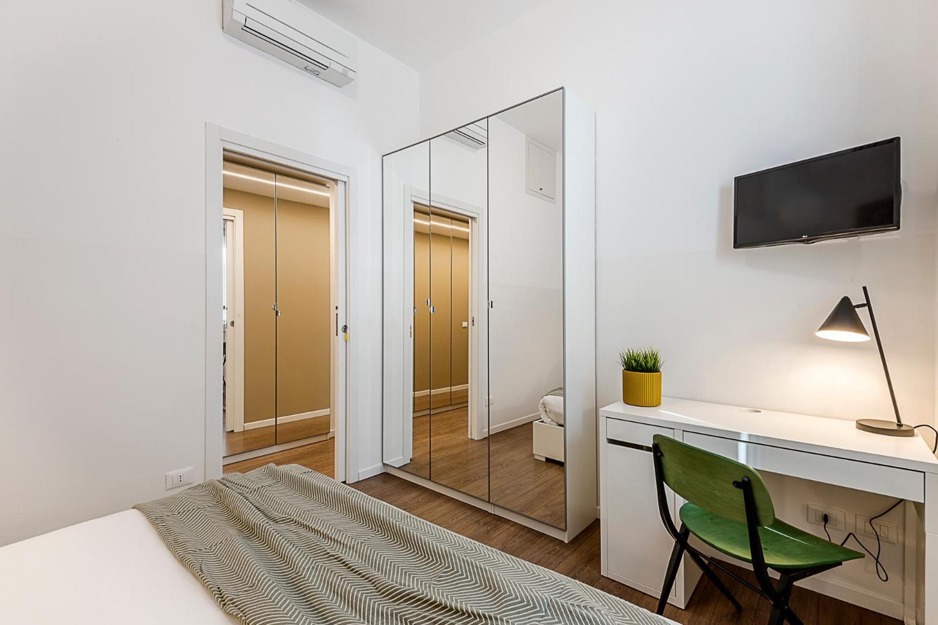 Stayeasy Petrella21 - 4 Bedrooms, 3 Baths - Station * Milão