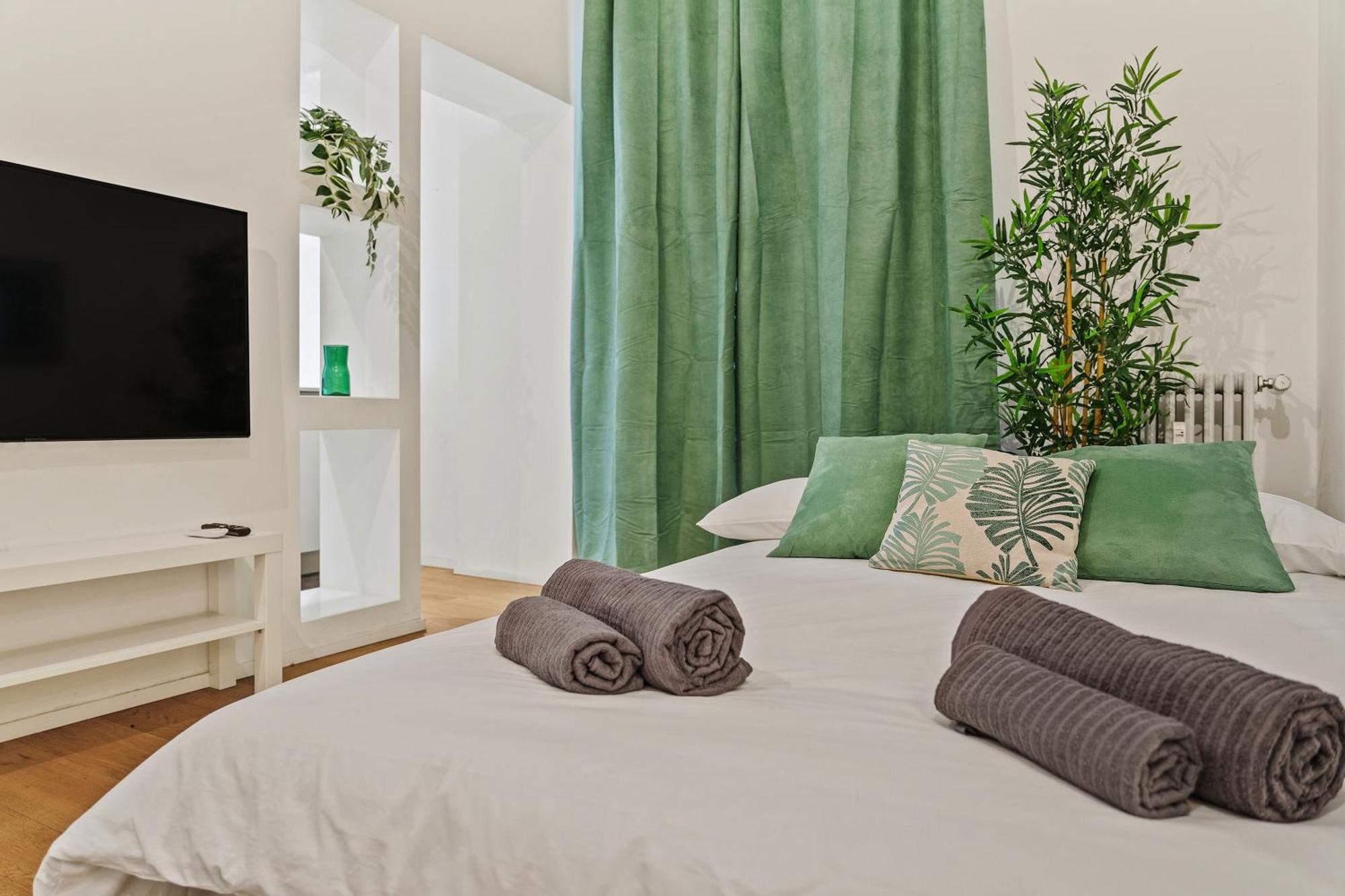 Tortona-navigli Luxury Desing District Wifi E Neflix Apartment Mailand
