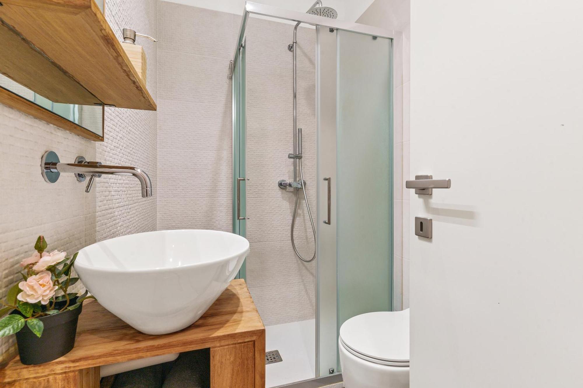 Tortona-navigli Luxury Desing District Wifi E Neflix Apartment