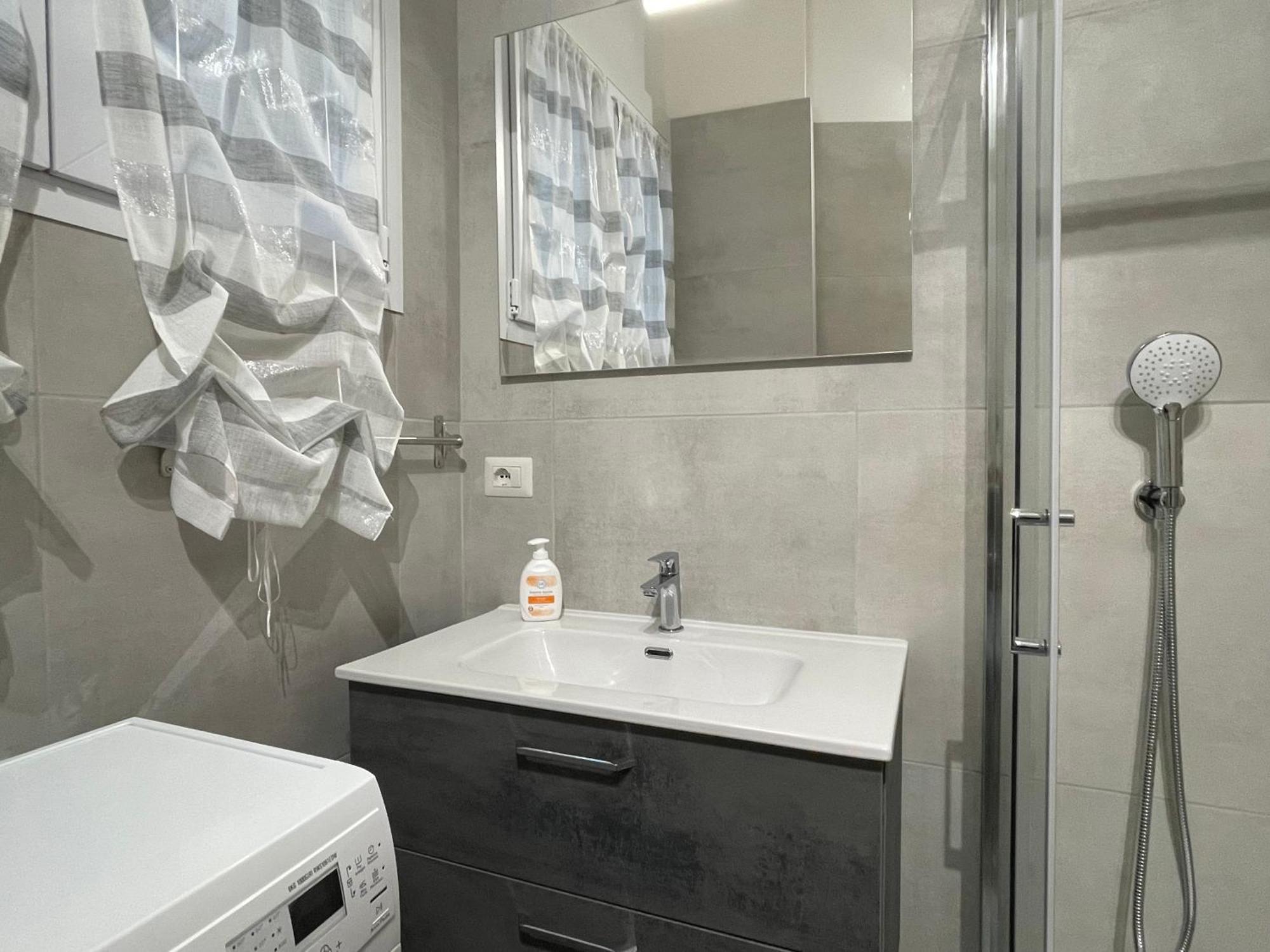 Citylife - Mico - 15 Minuti Dal Duomo Apartamento Milão