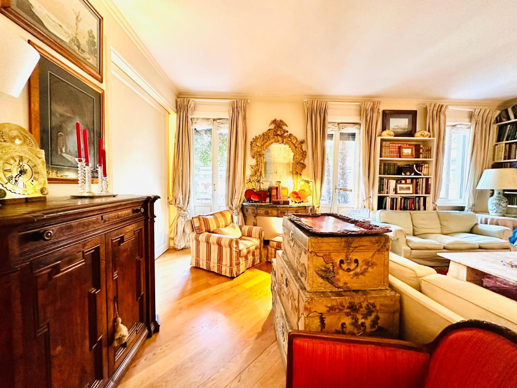 Apartment Comecasa Luxury Flat Scala-brera Milan