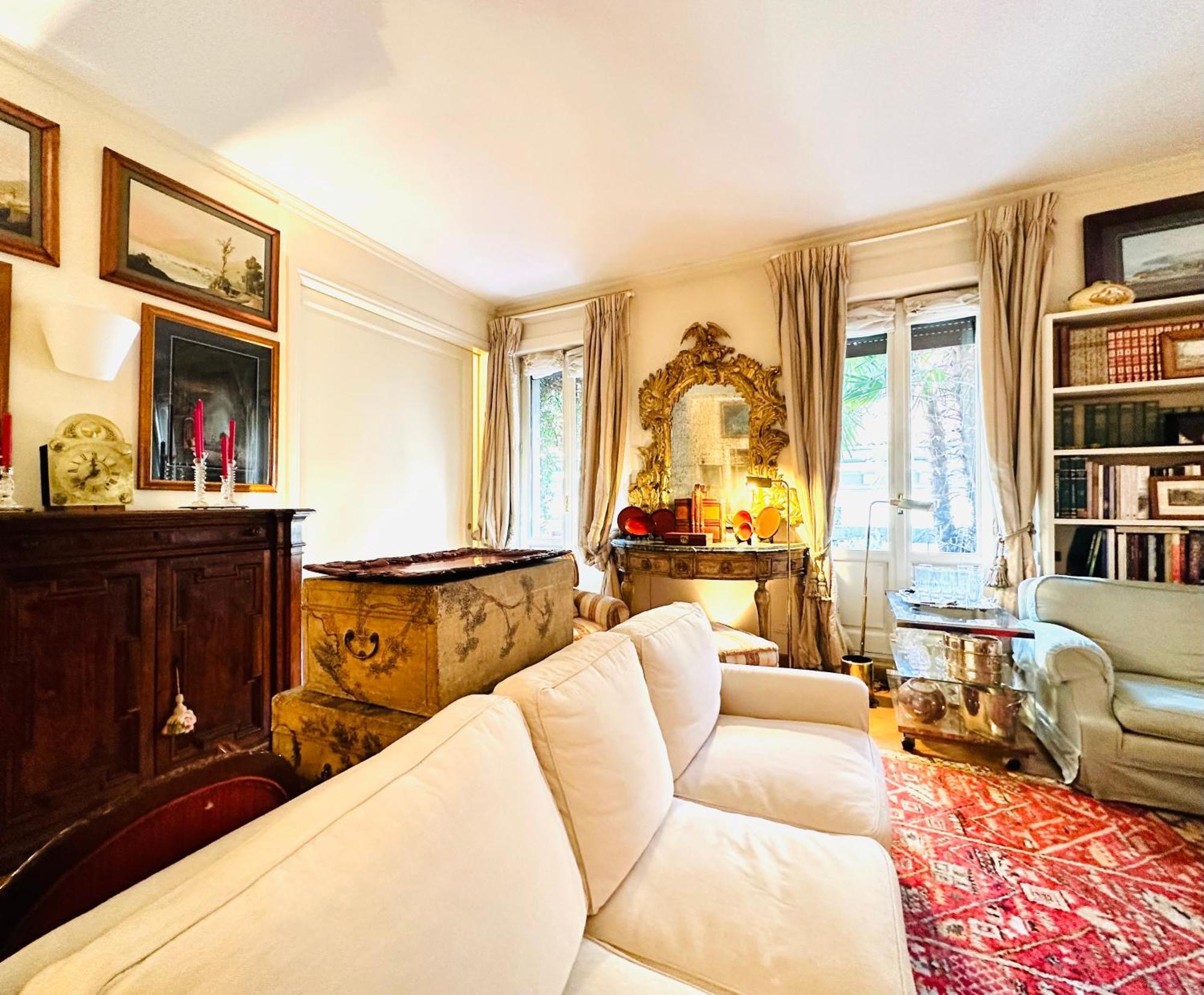 Comecasa Luxury Flat Scala-brera *