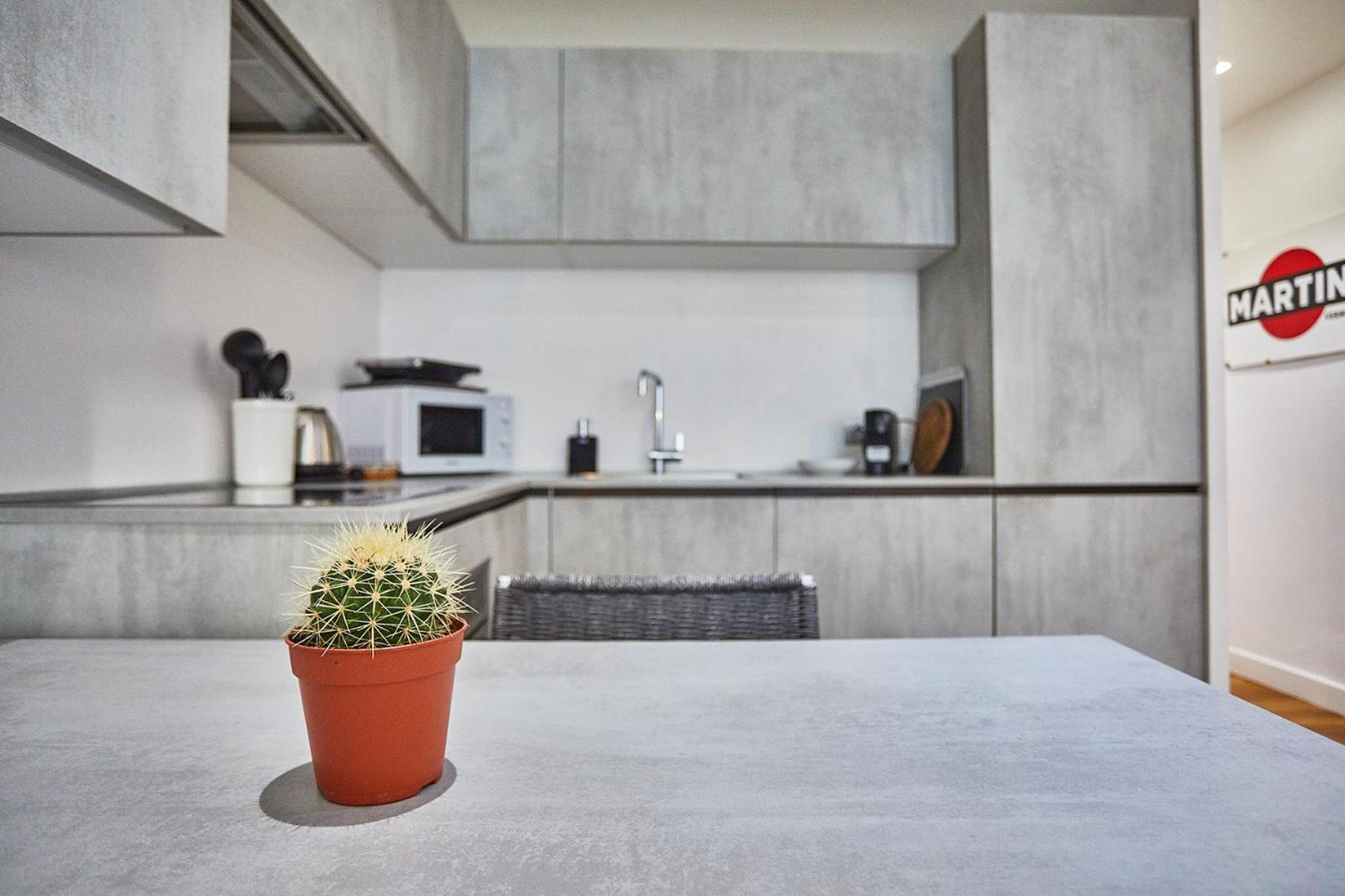 Apartment Moderno Trilocale Moscova Brera Milan