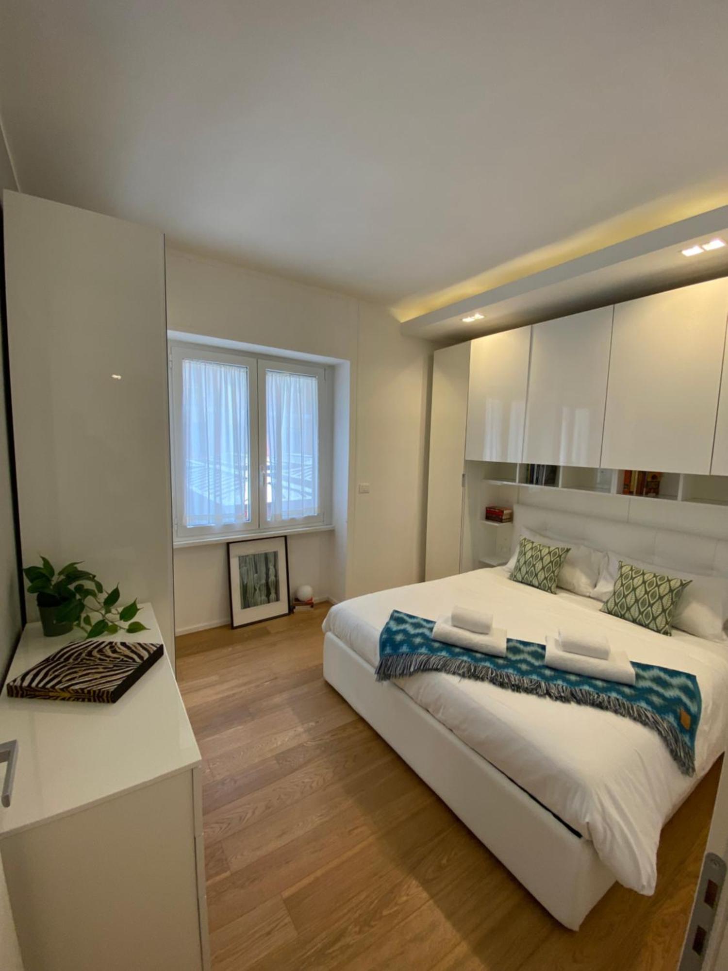 Gramsci 2 - Cozy Near Sempione Park! * Milão