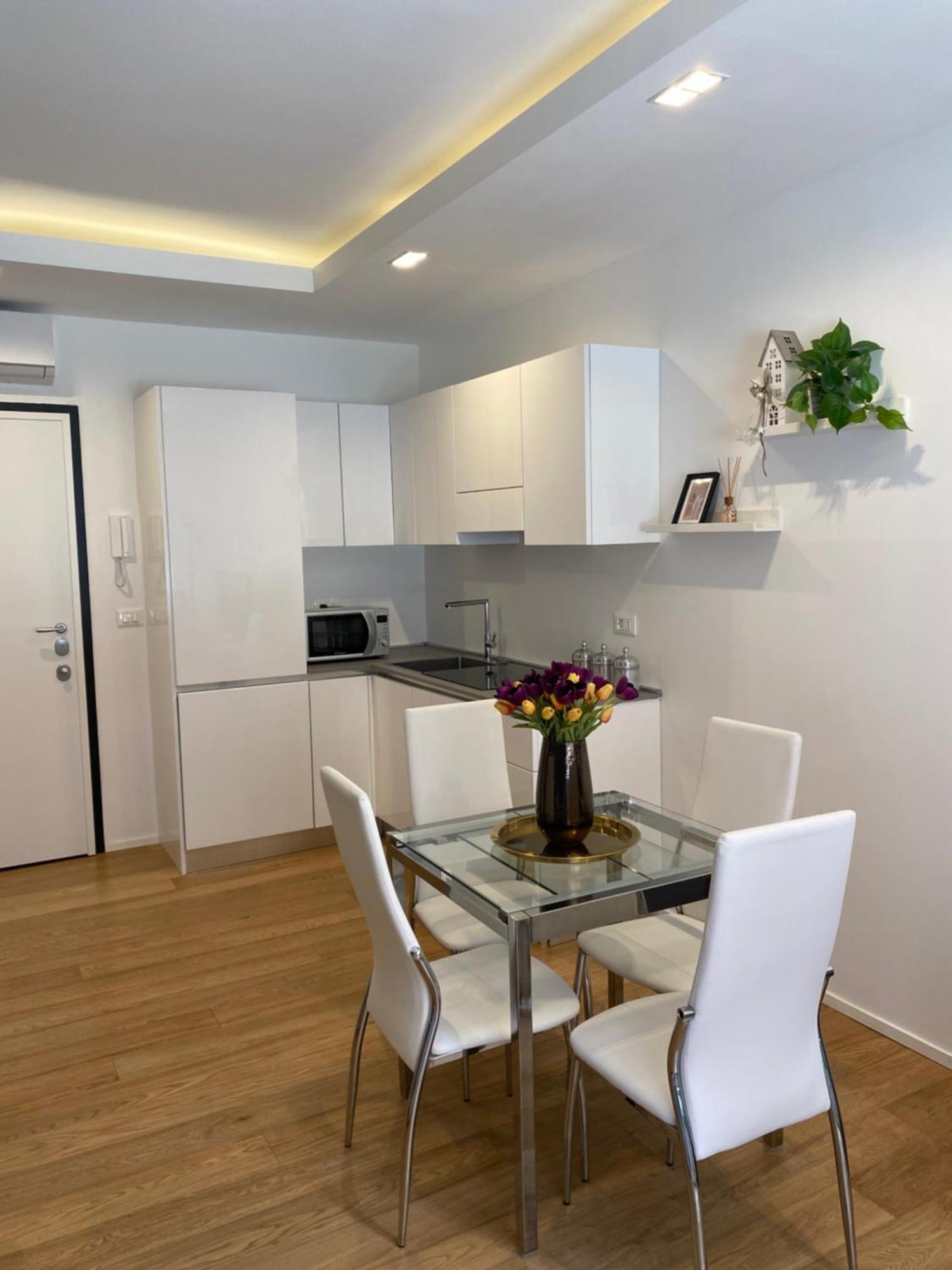 Apartamento Gramsci 2 - Cozy Near Sempione Park! Milão