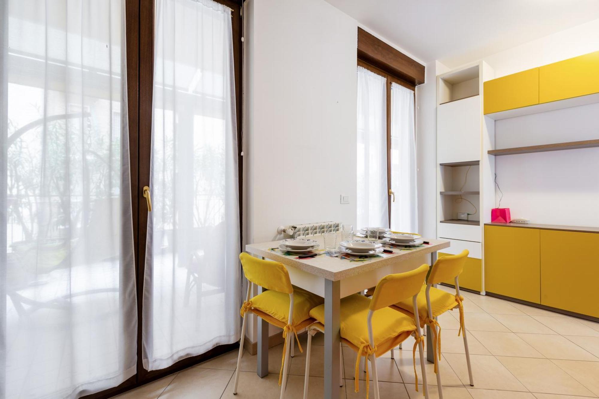 Corsica Huge Terrace Flats * Mailand