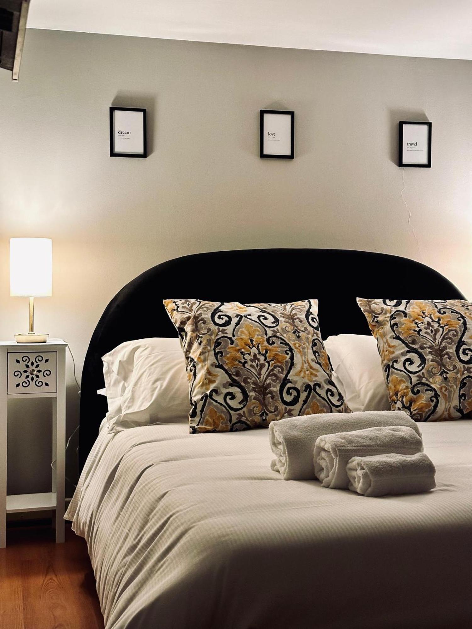 Nerino House, Elegante E Tranquillo A 5 Minuti Dal Duomo Apartment *