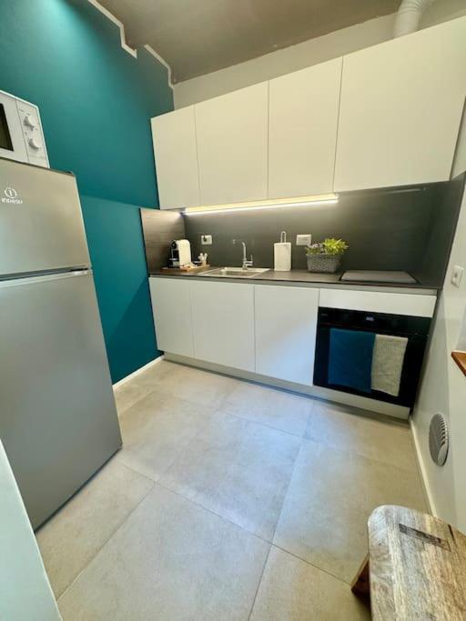 Apartment Splendido Bilocale In Via Madonnina, Zona Brera