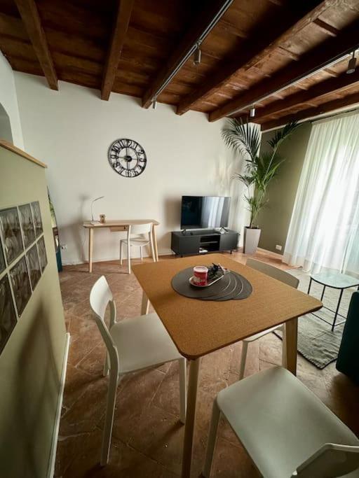 Splendido Bilocale In Via Madonnina, Zona Brera Apartment Mailand