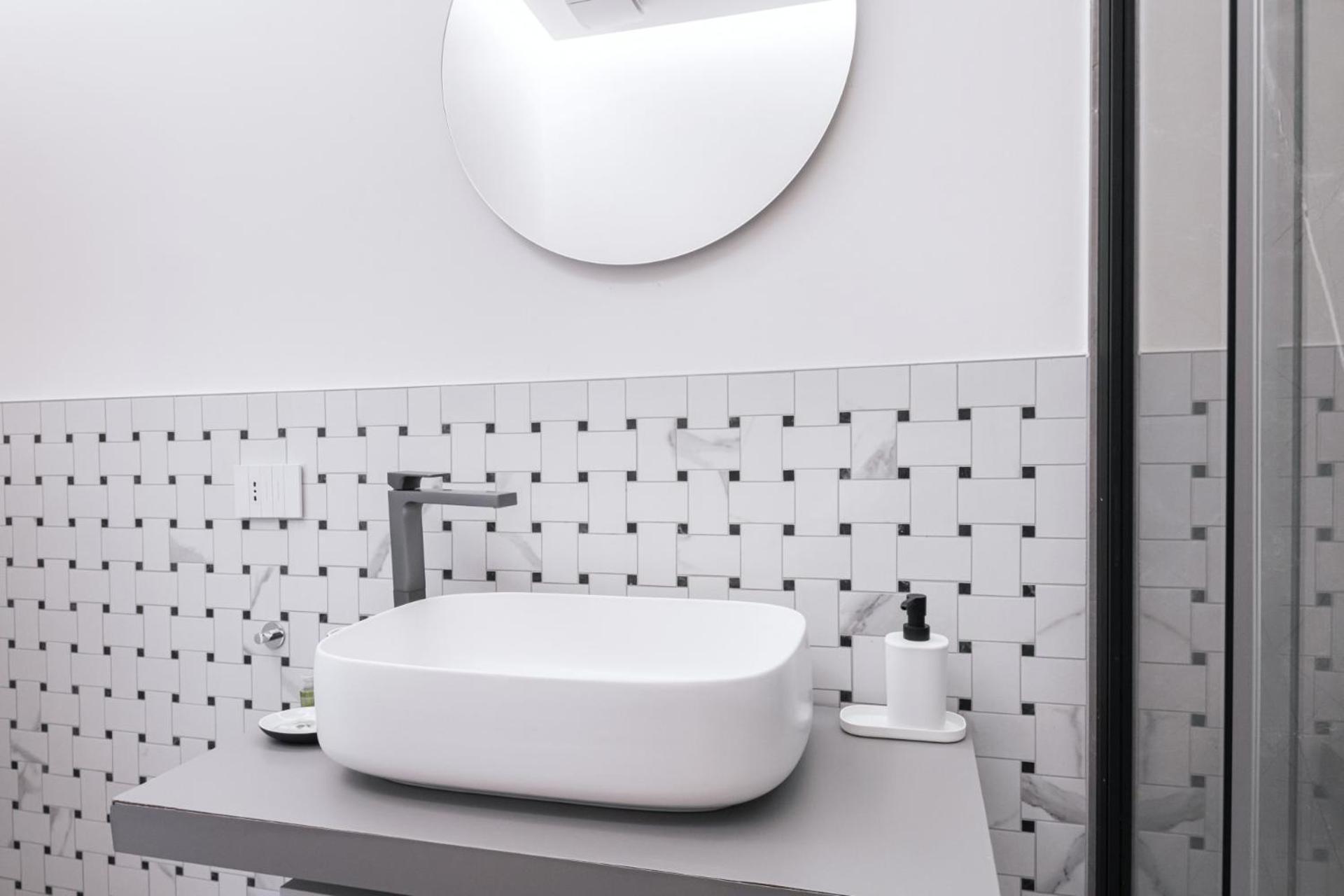 Easylife - Gioello Con Terrazzo Vicino Al Duomo Apartamento Milão