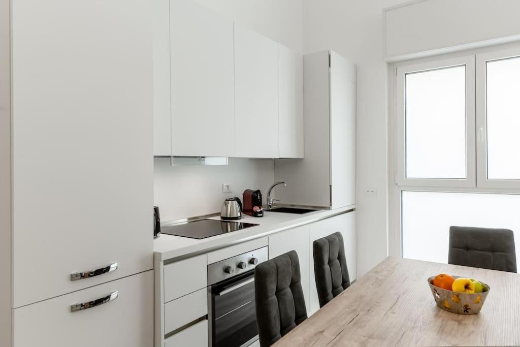 Apartment Free Parking - 1 Min Metro To Duomo - Loft Moderno Mailand