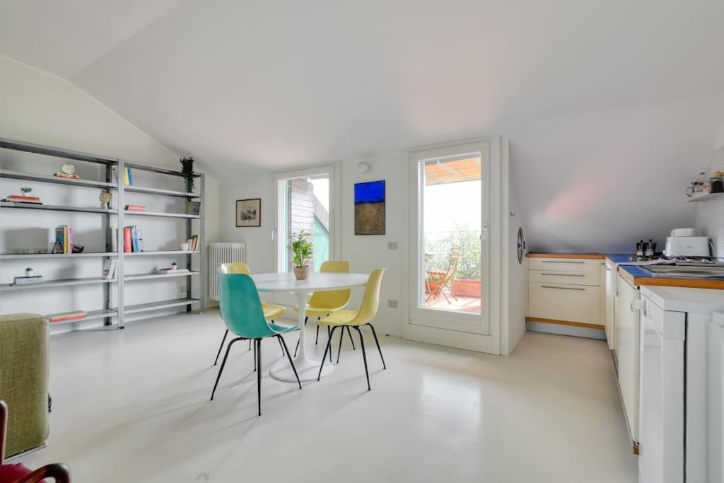 Navigli's Rooftop Apartment Milan